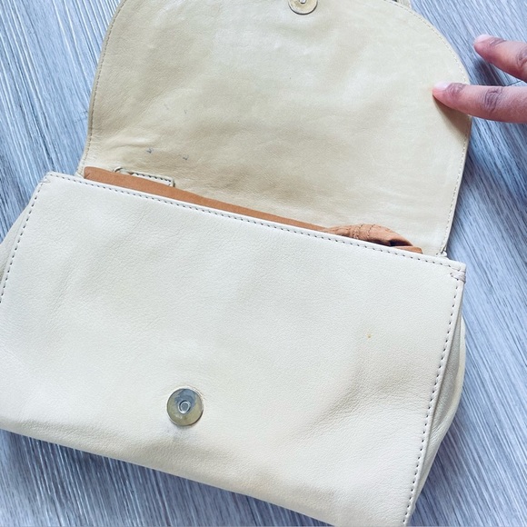 GIUDI LEATHER YELLOW CROSSBODY VINTAGE SHOULDER WOMEN BAG - Picture 11 of 16